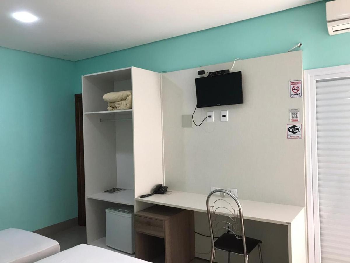 Emmis Park Hotel Aparecida do Taboado Eksteriør billede